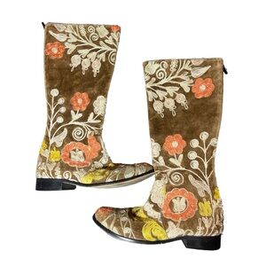 Vintage bohemian embroidered penny lane boots